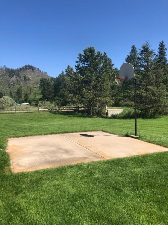 Spring Creek Inn Hill City Buitenkant foto