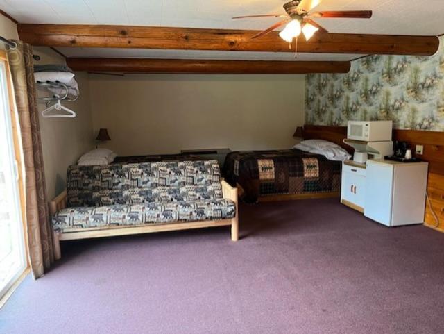 Spring Creek Inn Hill City Buitenkant foto