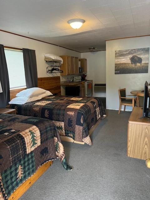 Spring Creek Inn Hill City Buitenkant foto