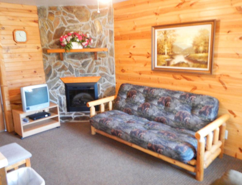 Spring Creek Inn Hill City Buitenkant foto