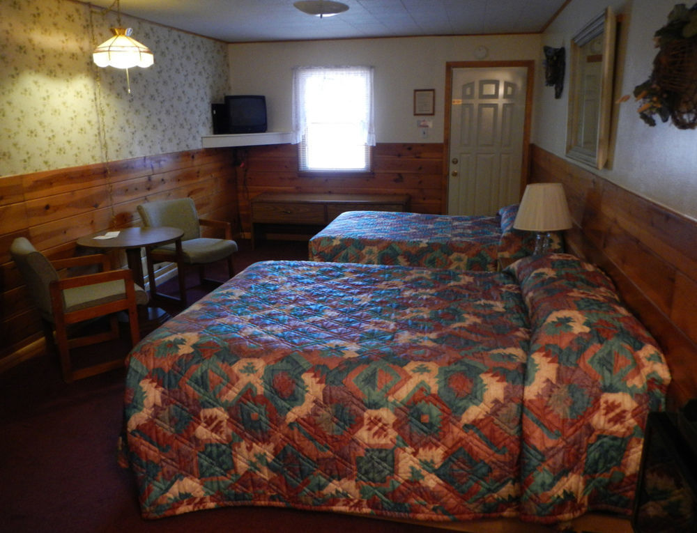 Spring Creek Inn Hill City Buitenkant foto
