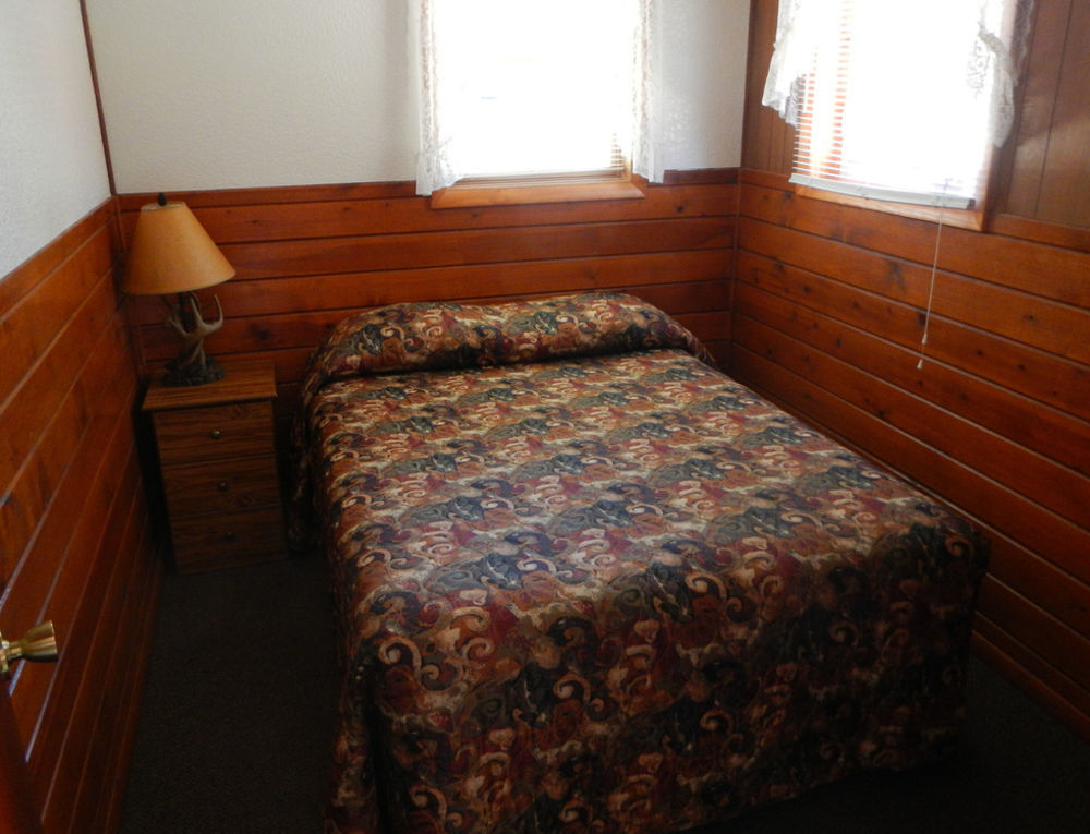Spring Creek Inn Hill City Buitenkant foto