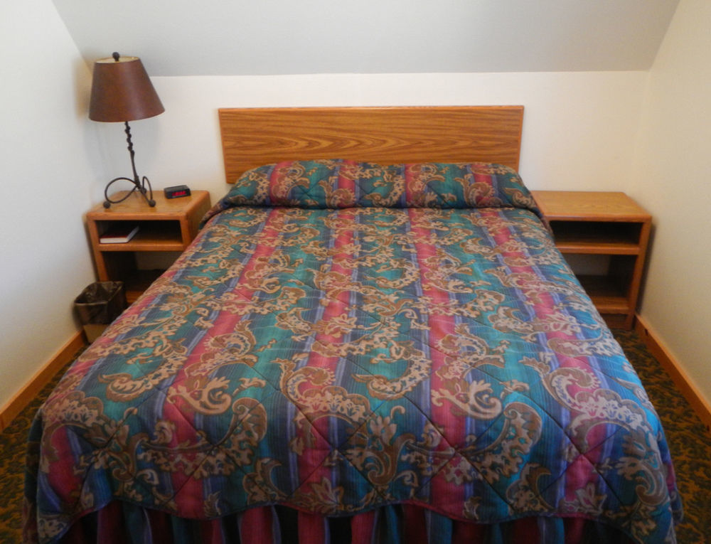 Spring Creek Inn Hill City Buitenkant foto